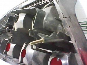 PILOTO TRASERO DERECHO OPEL TIGRA 1989