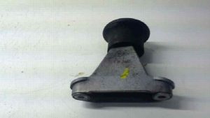 SOPORTE COMPRESOR AUDI 80 AVANT 1994