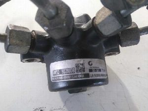 RAMPA INYECTORA FORD FOCUS LIM. (CB8)