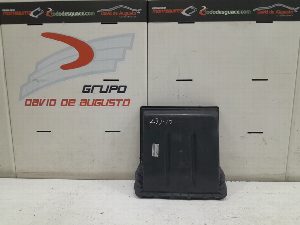 TAPA MERCEDES-BENZ CLASE C (W205) LIM. 2017
