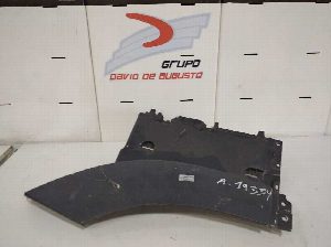 EXTENSION GUARDABARROS DERECHO MERCEDES-BENZ
