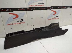 GUARNECIDO CENTRAL AUDI A3 SPORTBACK (8P) 2008