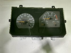 CUADRO INSTRUMENTOS NISSAN CABSTAR 2001