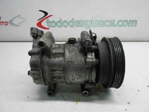 COMPRESOR AIRE ACONDICIONADO RENAULT KANGOO (F/KC0) 2003
