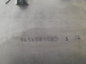 CAJA FILTRO AIRE CITROEN C4 BERLINA 2007