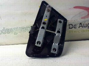 PORTALAMPARAS TRASERO DERECHO MERCEDES