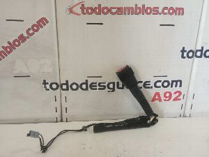PRETENSOR AIRBAG DERECHO BMW X1 (E84) 2010