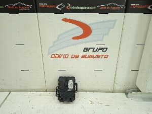 SOPORTE VALVULA CONTROL DE SUSPENSION ECAS MERCEDES-BENZ