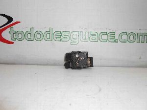 INTERRUPTOR WARNING TOYOTA COROLLA (E12) 2002