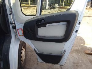 GUARNECIDO PUERTA DELANTERA DERECHA FIAT