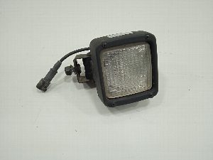 FARO DELANTERO MAN TGX 18.XXX 2014