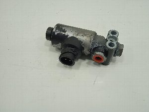VALVULA SOLENOIDE MAN TGX 18.XXX 2014