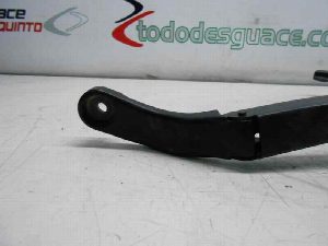 BRAZO LIMPIA DELANTERO IZQUIERDO FIAT CROMA (194) 2008