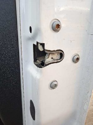 CERRADURA PUERTA DELANTERA DERECHA FIAT