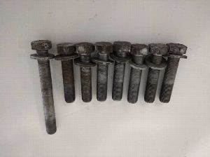 TORNILLOS ENVOLVENTE IVECO EUROCARGO 05.03 -> 2006