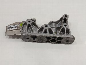 SOPORTE MOTOR MERCEDES-BENZ CLASE GLB (BM 247)