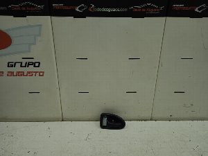 MANETA INTERIOR DELANTERA IZQUIERDA TOYOTA COROLLA (E12)