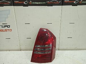 PILOTO TRASERO DERECHO CHRYSLER 300 C 2006