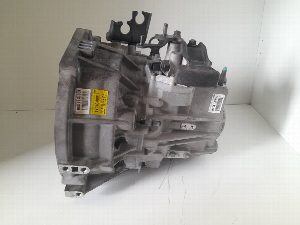 CAJA CAMBIOS KIA CARNIVAL 2009