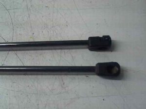 AMORTIGUADORES MALETERO / PORTON HYUNDAI SONATA (Y3)