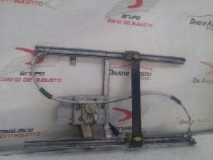 ELEVALUNAS DELANTERO DERECHO RENAULT 270.18 2003