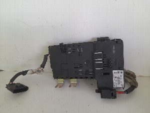 CAJA RELES / FUSIBLES VOLVO XC60 2015