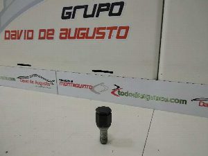 TORNILLO RUEDA LLANTA ALUMI OPEL MERIVA B 2015