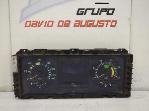 CUADRO INSTRUMENTOS MERCEDES-BENZ