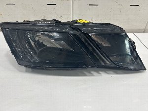 FARO DERECHO SKODA OCTAVIA COMBI (5E5) 2019