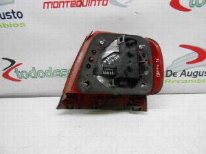 PILOTO TRASERO IZQUIERDO AUDI A4 BERLINA (B5) 1997