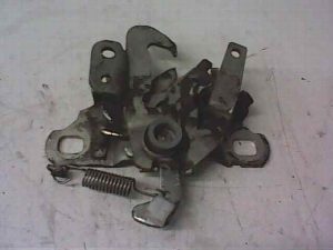 Cerradura Capot CITROEN C4 LIM. 2011