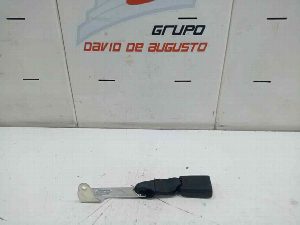 ANCLAJE CINTURON TRASERO CENTRAL FUSO CANTER 2021