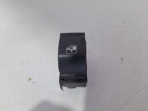 MANDO ELEVALUNAS DELANTERO IZQUIERDO IVECO MS34Y 2021