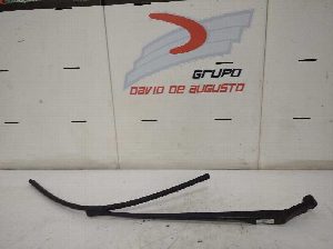 BRAZO DELANTERO LIMPIA TOYOTA AVENSIS 2016