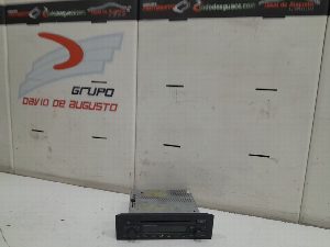 SISTEMA AUDIO / RADIO CD A3 (8P) 2005