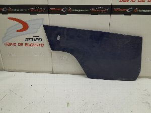 MOLDURA PUERTA  DELANTERA DERECHA RENAULT T 460 2014