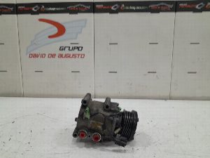 COMPRESOR AIRE ACONDICIONADO FORD FOCUS BERLINA (CAK)