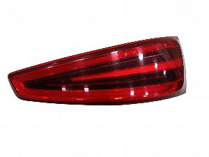 PILOTO TRASERO DERECHO AUDI Q3 (8U)