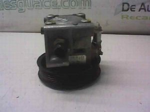 BOMBA DIRECCION FORD FOCUS BERLINA (CAK) 2003