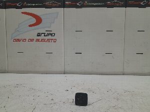 MANDO MULTIFUNCION RENAULT SCENIC III 2015