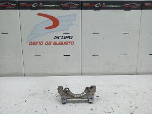 SOPORTE PINZA FRENO DELANTERO DERECHO JAGUAR XE 2015
