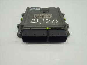 CENTRALITA MOTOR UCE MITSUBISHI COLT BERLINA 5 (Z30A)