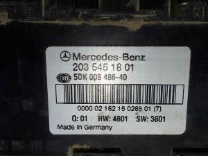 CAJA RELES / FUSIBLES MERCEDES CLASE C (W203) BERLINA