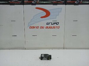 AMPLIFICADOR DE ANTENA VOLKSWAGEN GOLF V BERLINA (1K1)