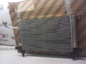 CONDENSADOR / RADIADOR  AIRE ACONDICIONADO FIAT