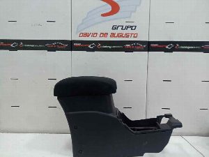 GUARNECIDO CENTRAL MITSUBISHI ASX (GA0W) 2010