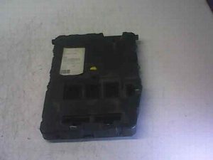 CAJA RELES / FUSIBLES RENAULT MEGANE II BERLINA 5P 2004