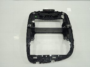 CARCASA CENTRAL DE RADIO Y CLIMA RENAULT CLIO IV 2018