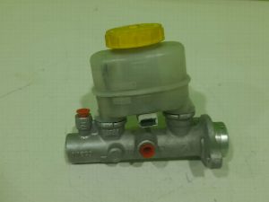 BOMBA FRENO NISSAN PICK-UP (D22) 2001