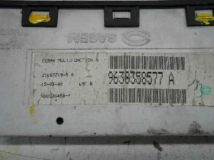 Display Central PEUGEOT 406 BERLINA (S1/S2) 2000